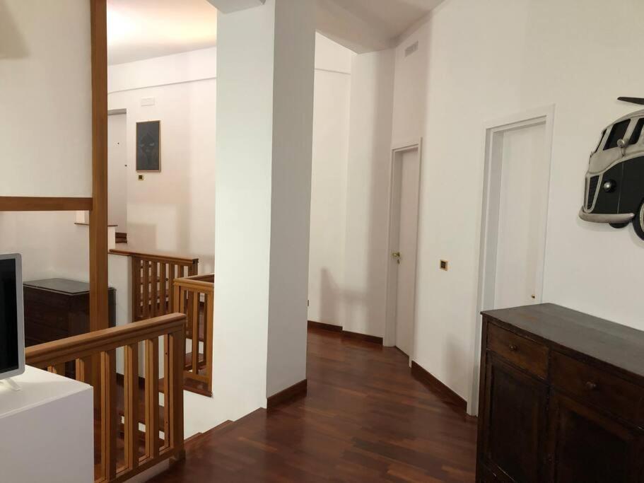 Bari For You - Guest House A 300Mt. Dal Mare Экстерьер фото